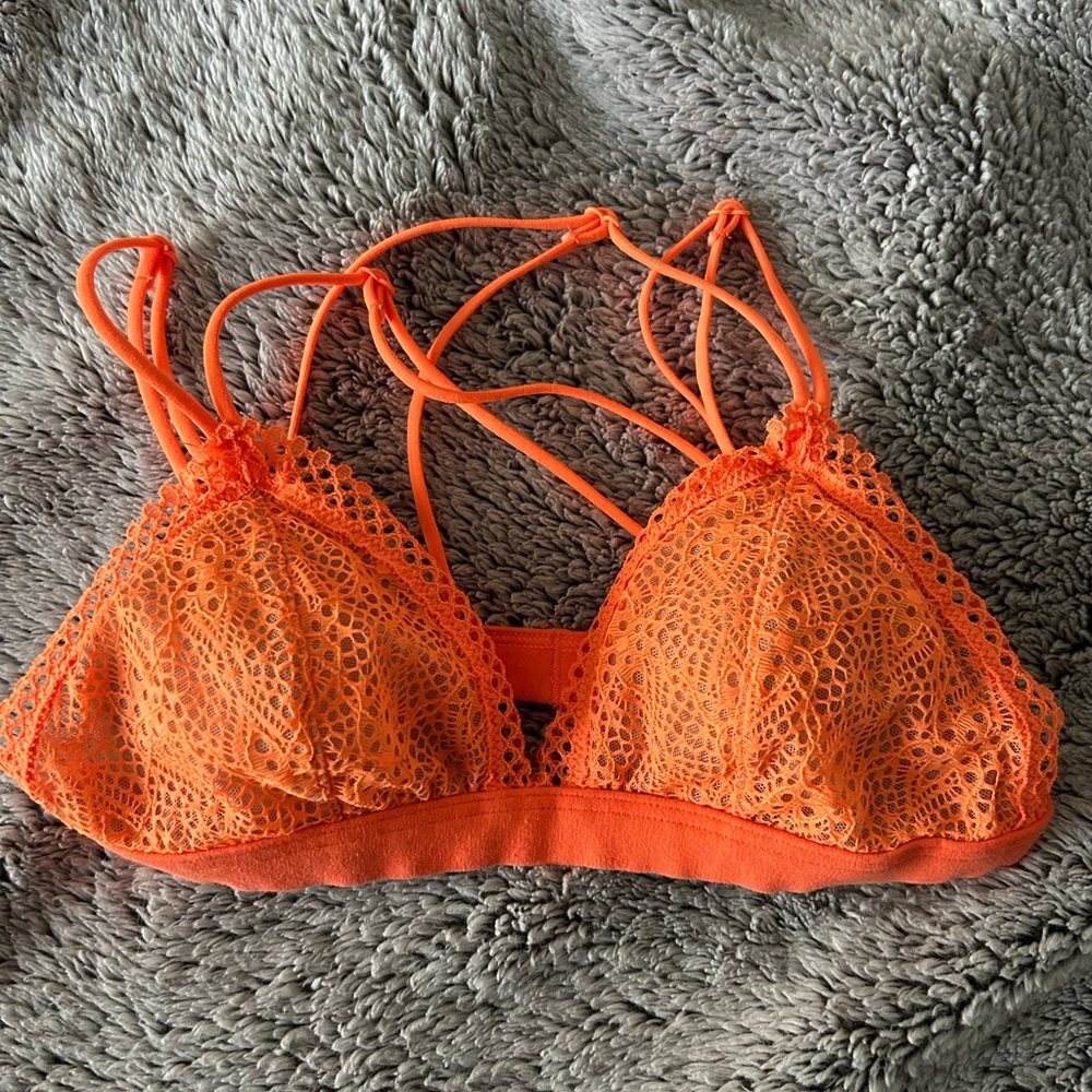 Victoria’s Secret Lace Bralette XS